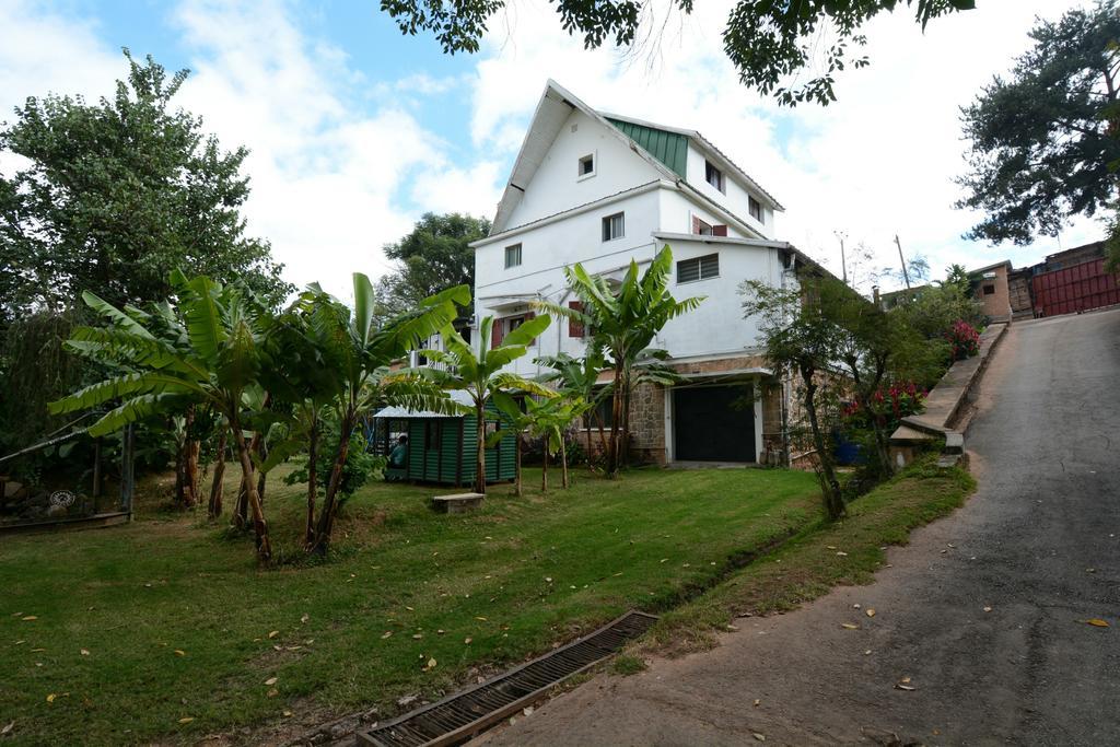 Hotel Chez Jeanne Antananarivo Exterior foto
